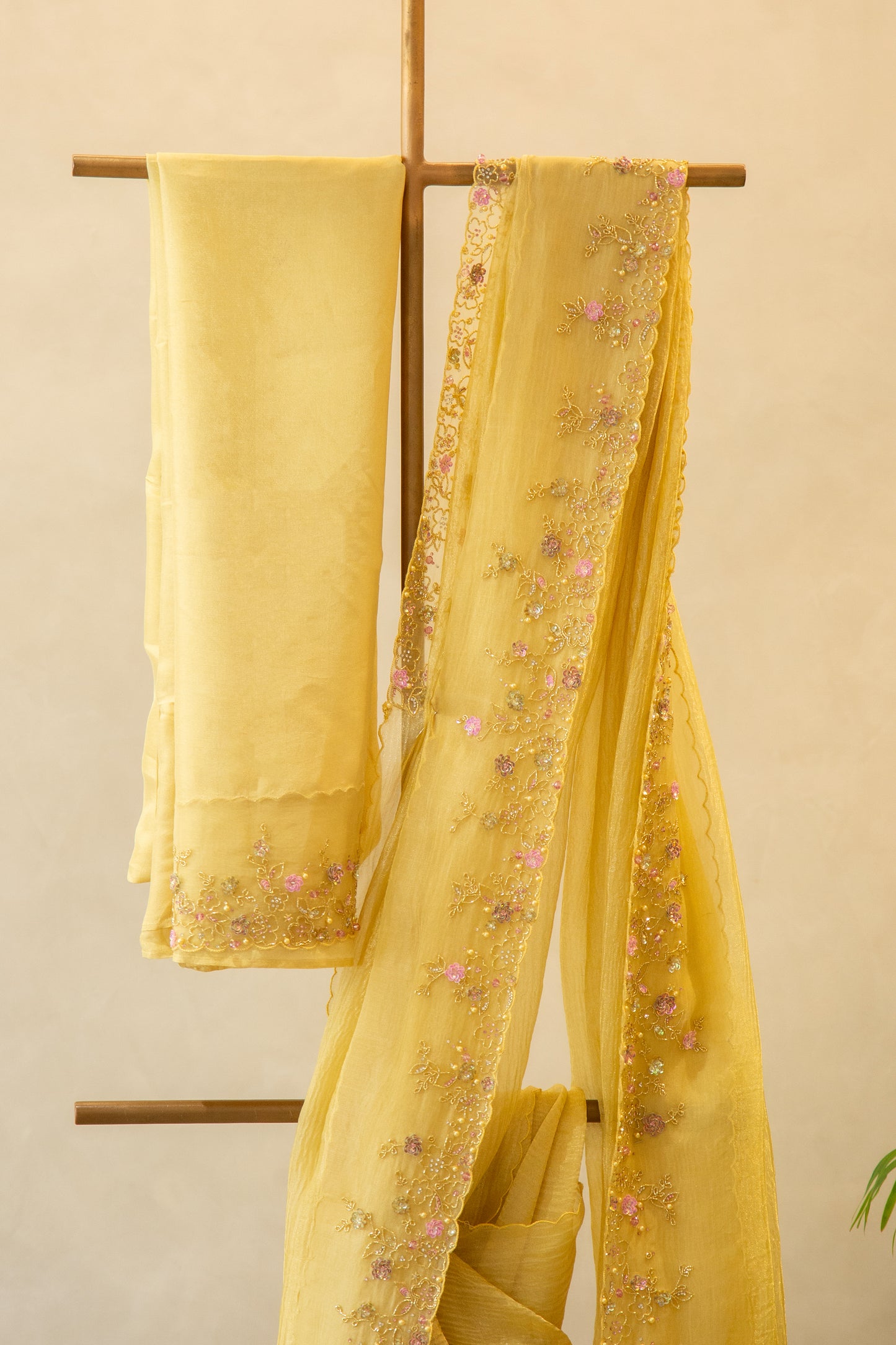 Crushed Tissue Organza Saree