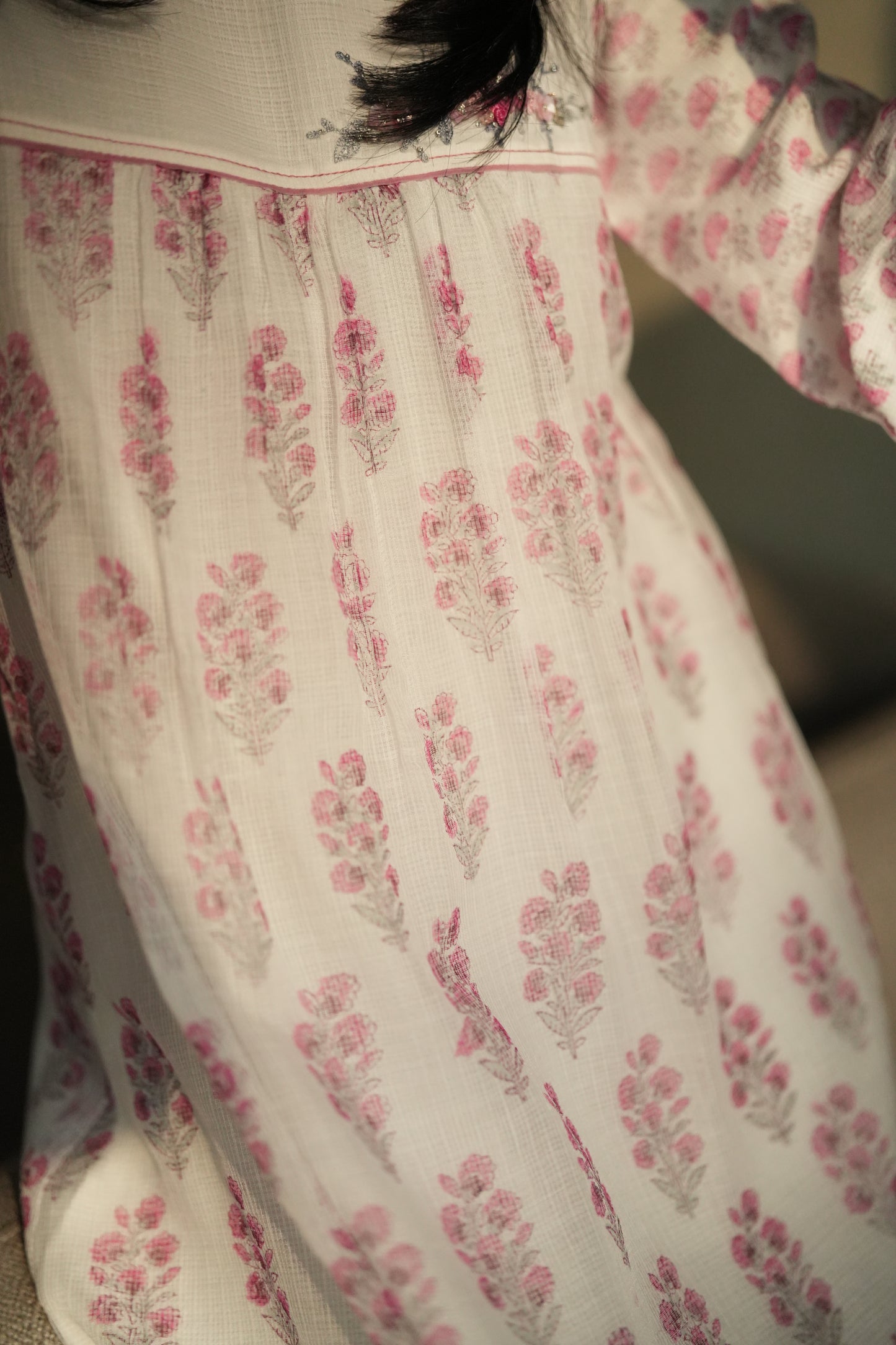 Pink and white Soft kota