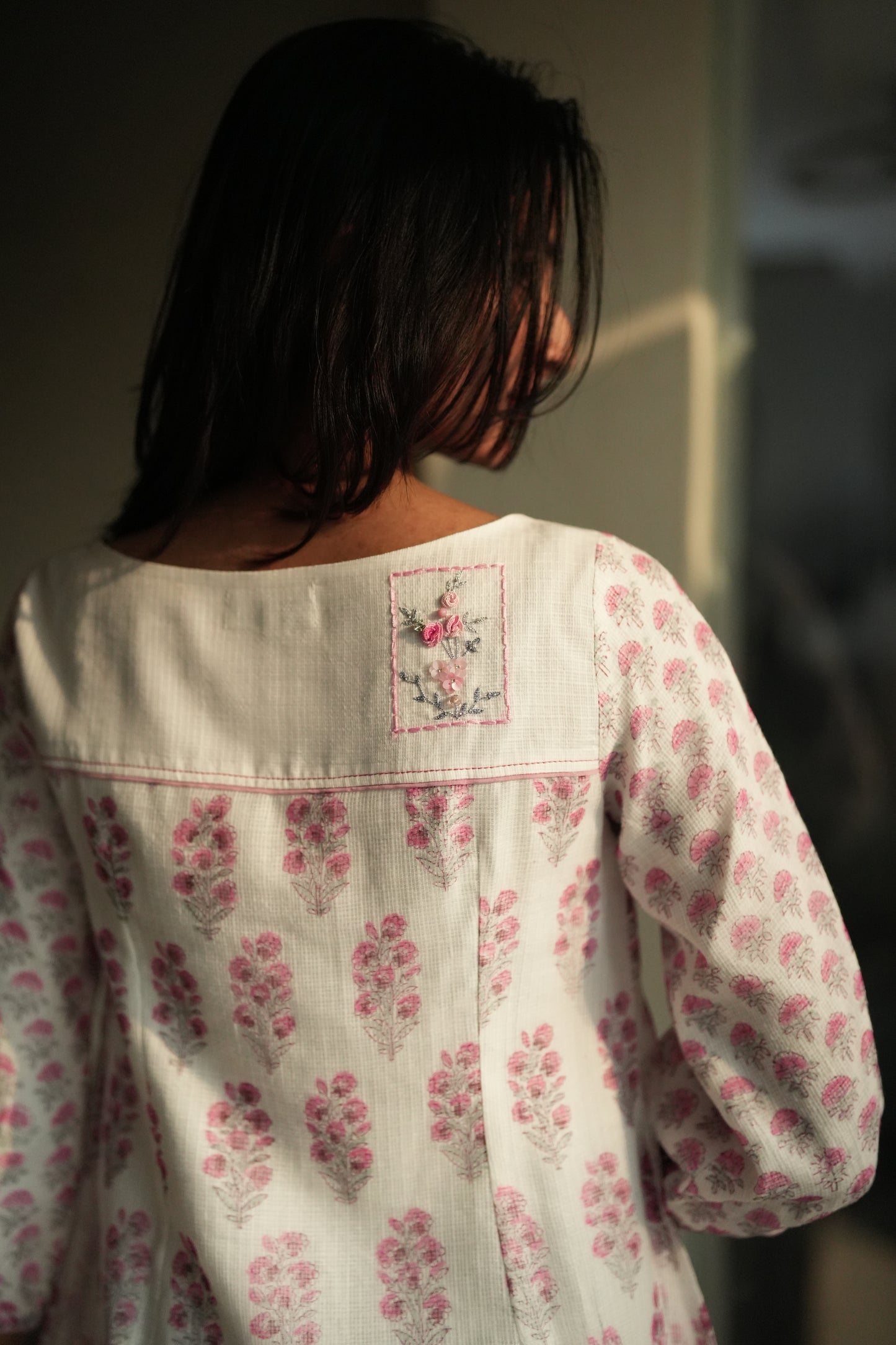 Pink and white Soft kota